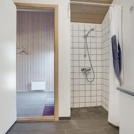 Σπίτι διακοπών Lovely In With Sauna *