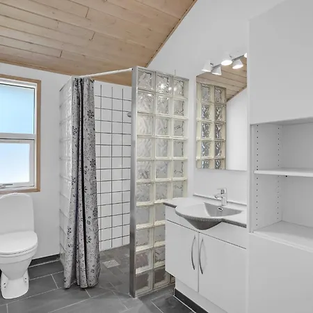 Semesterbostad Gorgeous In With Sauna *