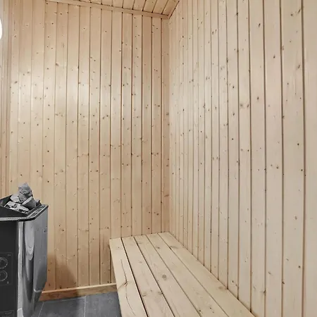 Semesterbostad Gorgeous In With Sauna Bindslev