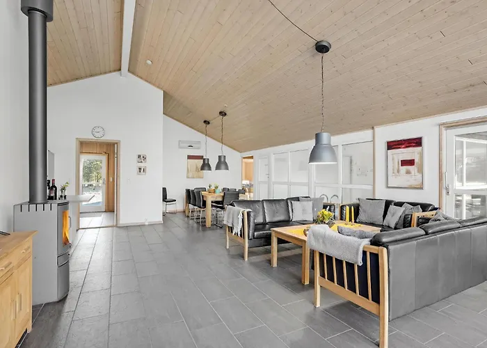 Lovely In With Sauna Holiday home *
