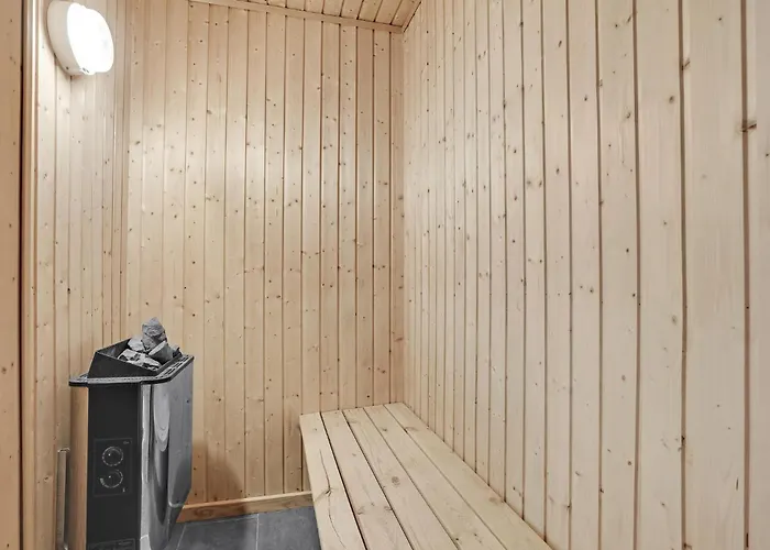 Holiday home Lovely In With Sauna Bindslev